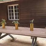 Truffière De La Garrigue, Cubjac, Dordogne Hébergement de vacances *