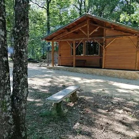 Feriehus Truffiere De La Garrigue, Cubjac, Dordogne *